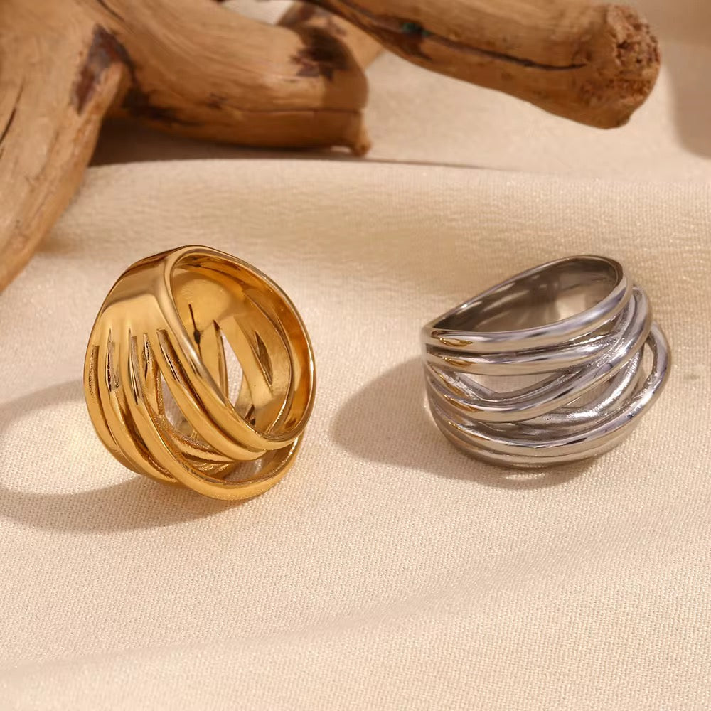 Solé ring