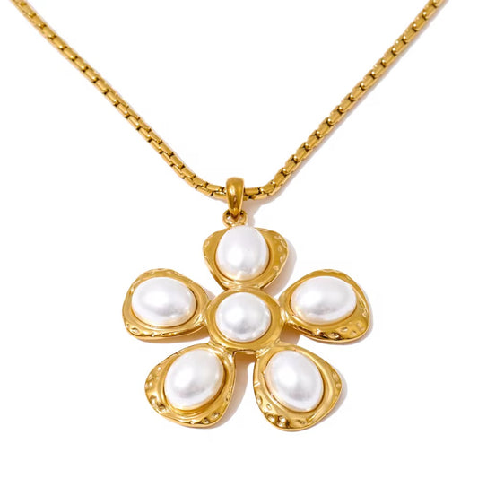 Floral Pearl Necklaces