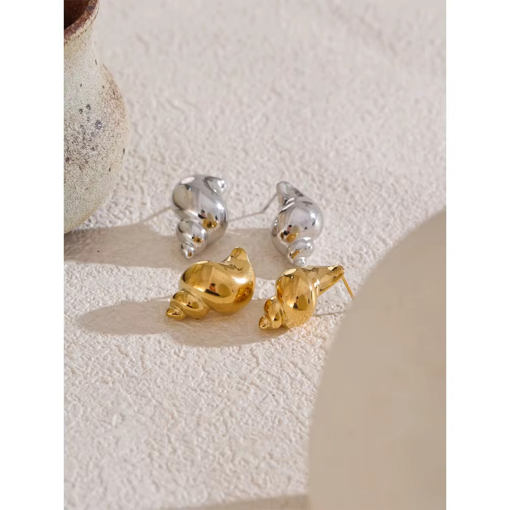 Conch Stud Earrings